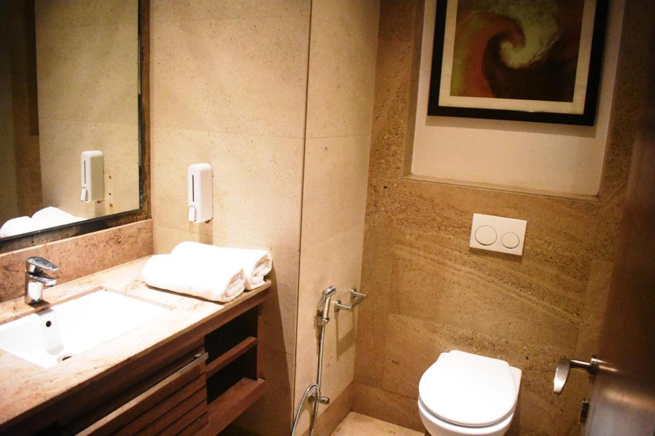 Lemonwood Suites By F9 Hotels - Trivoli Garden Chhatarpur New Delhi Buitenkant foto