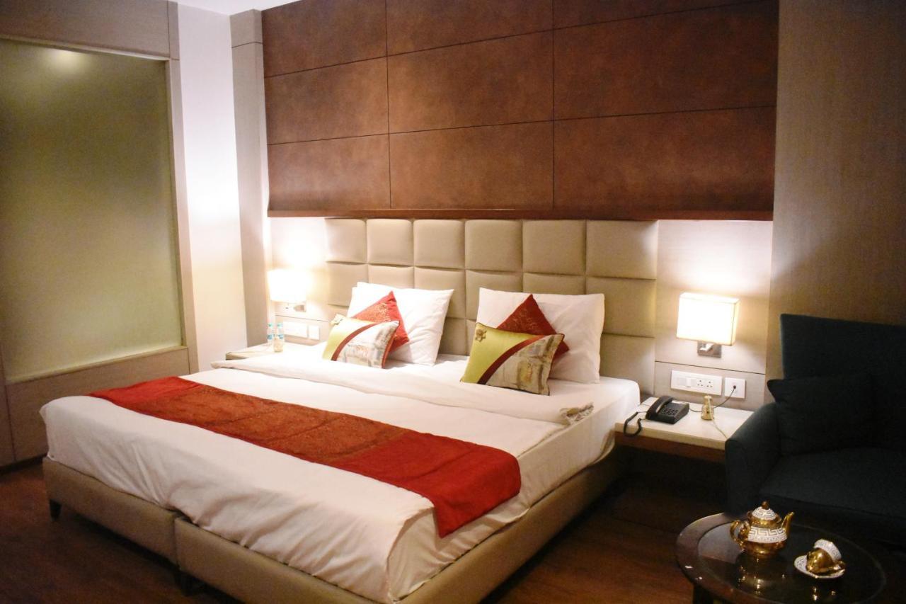 Lemonwood Suites By F9 Hotels - Trivoli Garden Chhatarpur New Delhi Buitenkant foto
