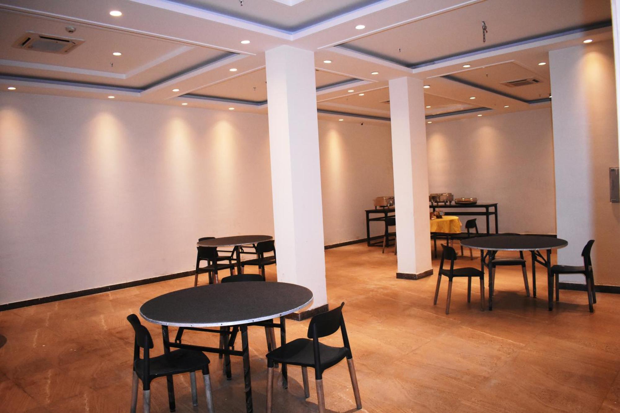 Lemonwood Suites By F9 Hotels - Trivoli Garden Chhatarpur New Delhi Buitenkant foto